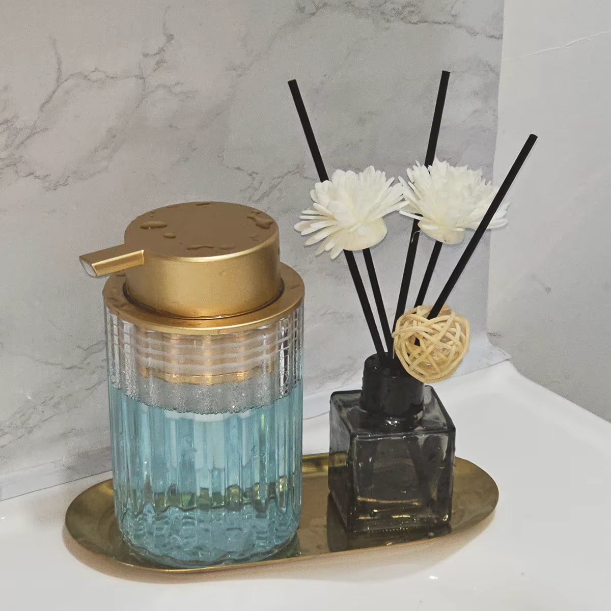 Hand Foaming Dispenser Soap Foam Bottle Hand Wash Container Foam Design Dispenser Counttertop Decoration
